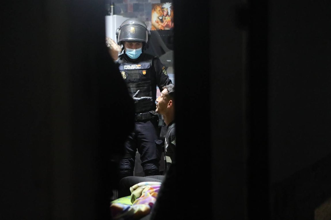 Fotos: macrooperación contra el clan de la Pinilla en Sanlúcar