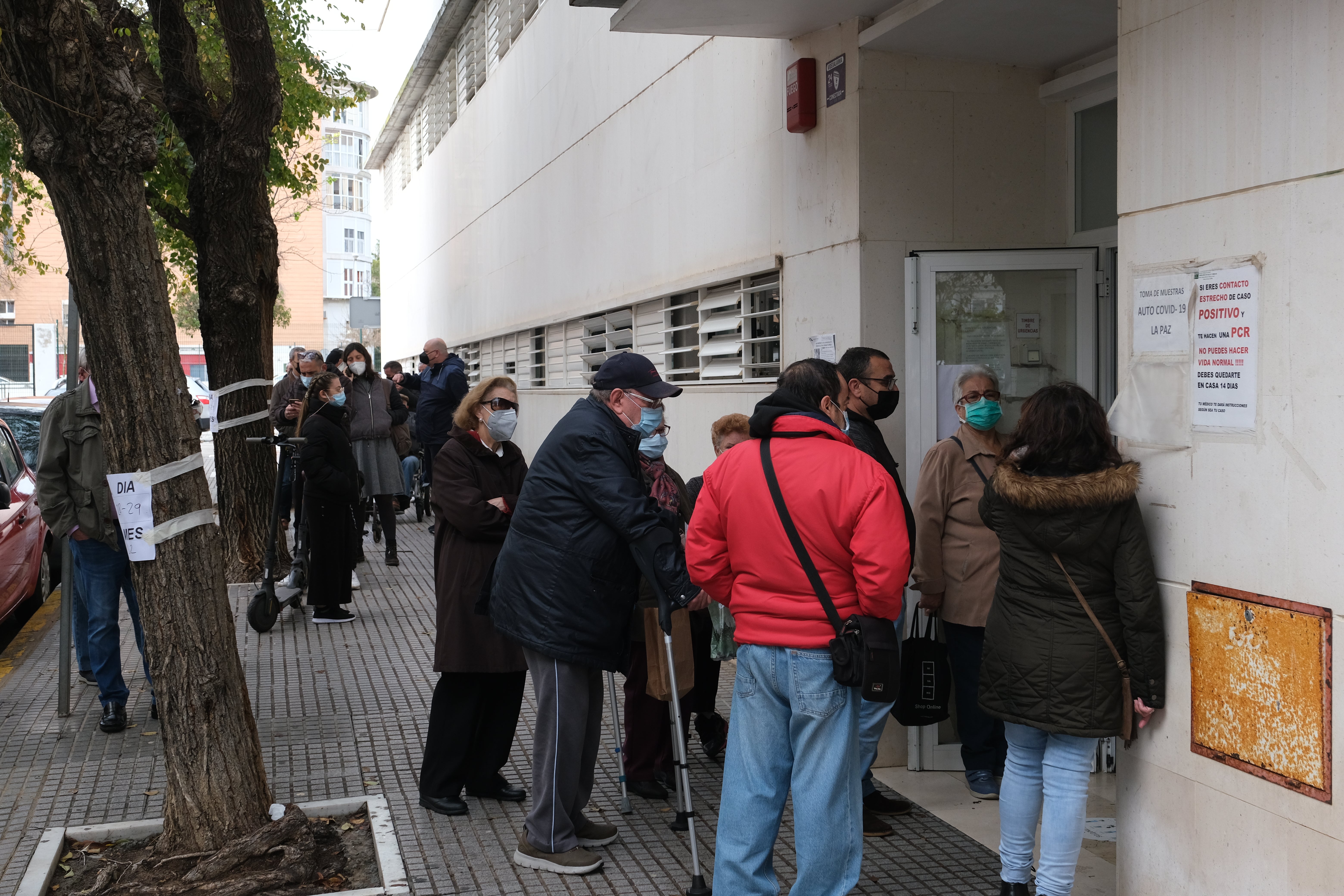 En imágenes: Nuevos puntos para test de diagnóstico de covid en Cádiz