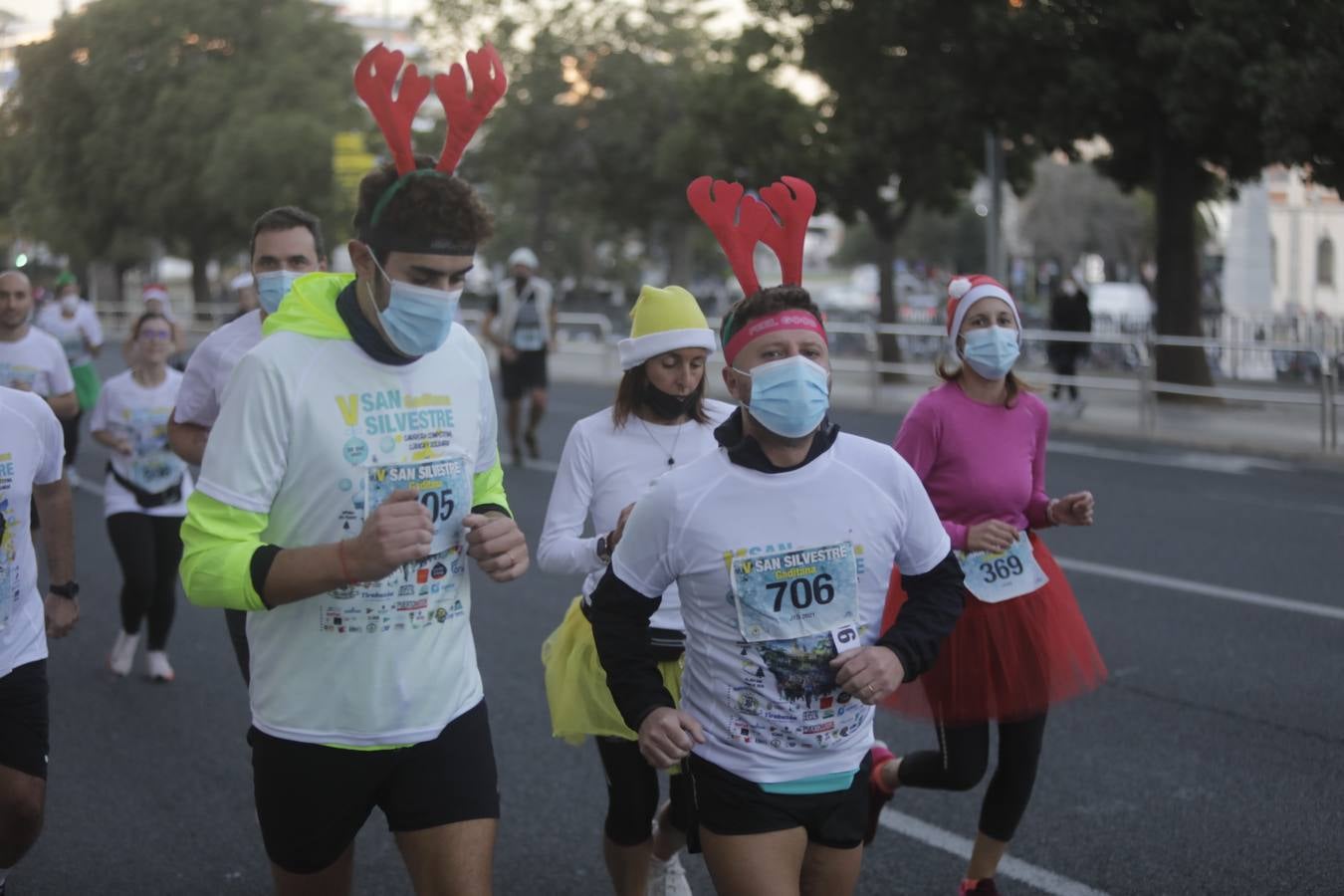 FOTOS: La Carrera San Silvestre de Cádiz, en imágenes