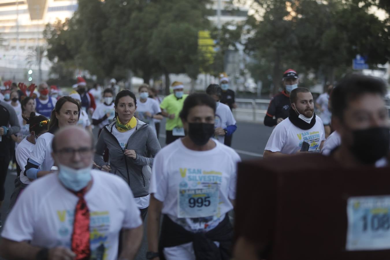 FOTOS: La Carrera San Silvestre de Cádiz, en imágenes