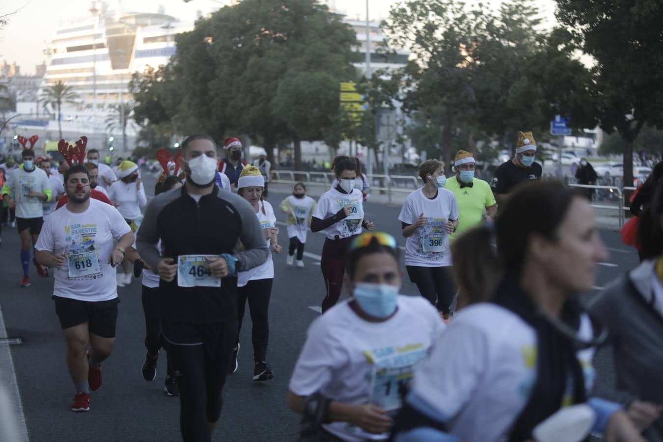 FOTOS: La Carrera San Silvestre de Cádiz, en imágenes