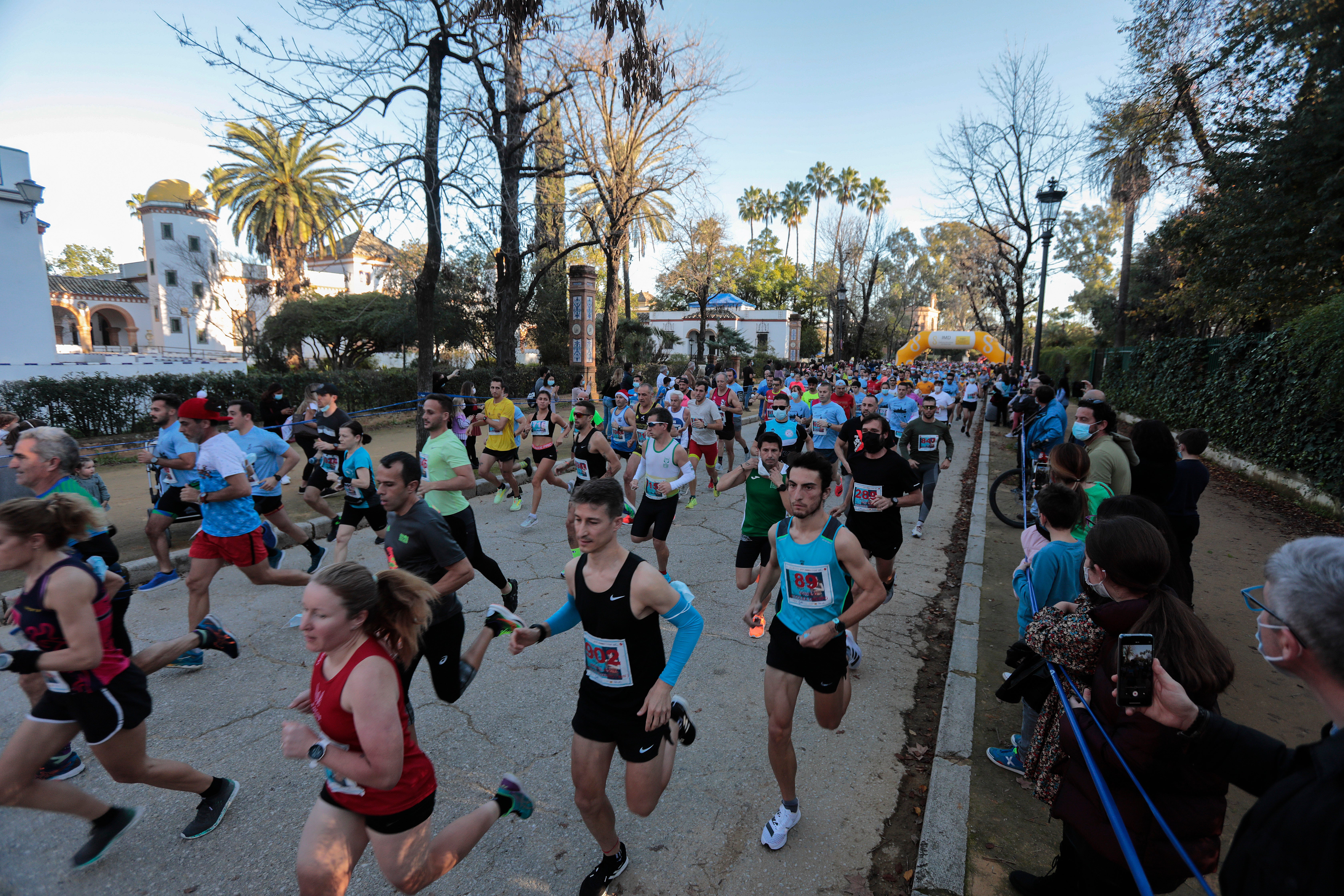 ¿Has corrido la San Silvestre de Sevilla? Búscate en nuestra galería (I)