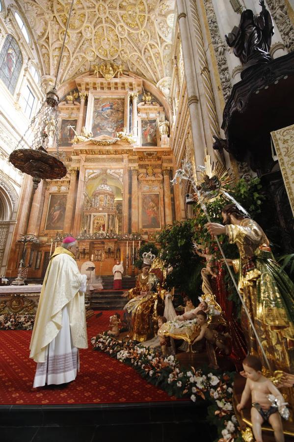 La misa por la solemnidad de Santa María Madre de Dios en la Catedral, en imágenes