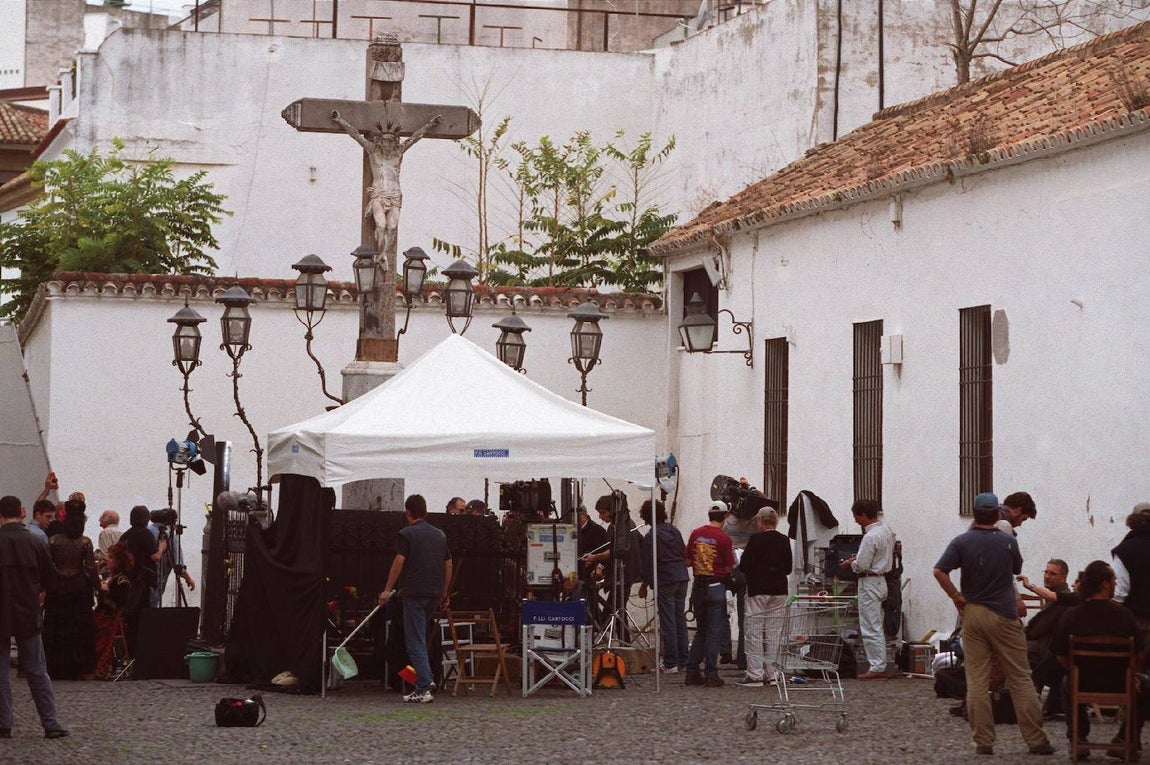 Un paseo por la historia y estética del Cristo de los Faroles de Córdoba, en imágenes