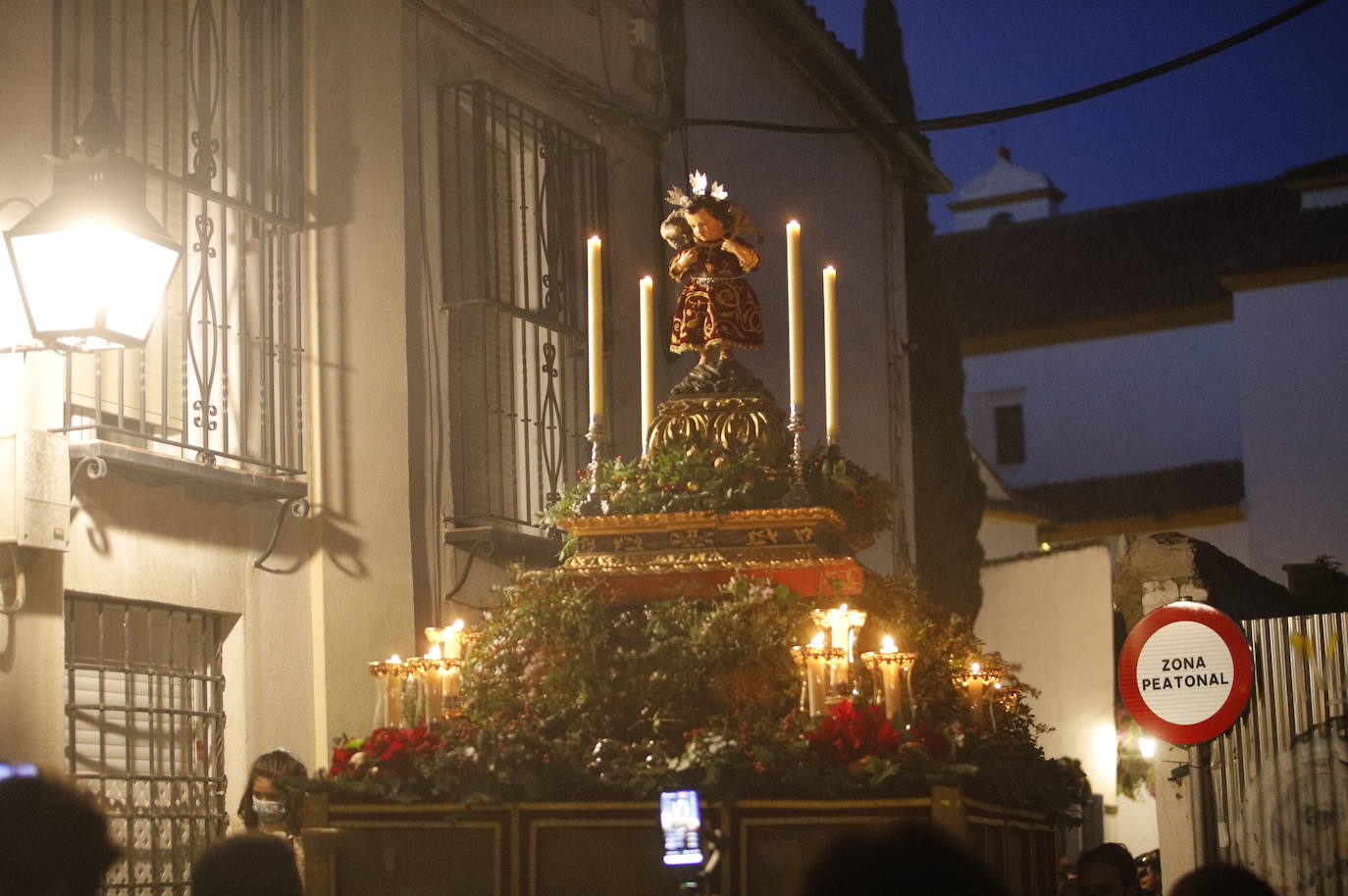 La procesión del Pastorcillo Divino en Córdoba, en imágenes