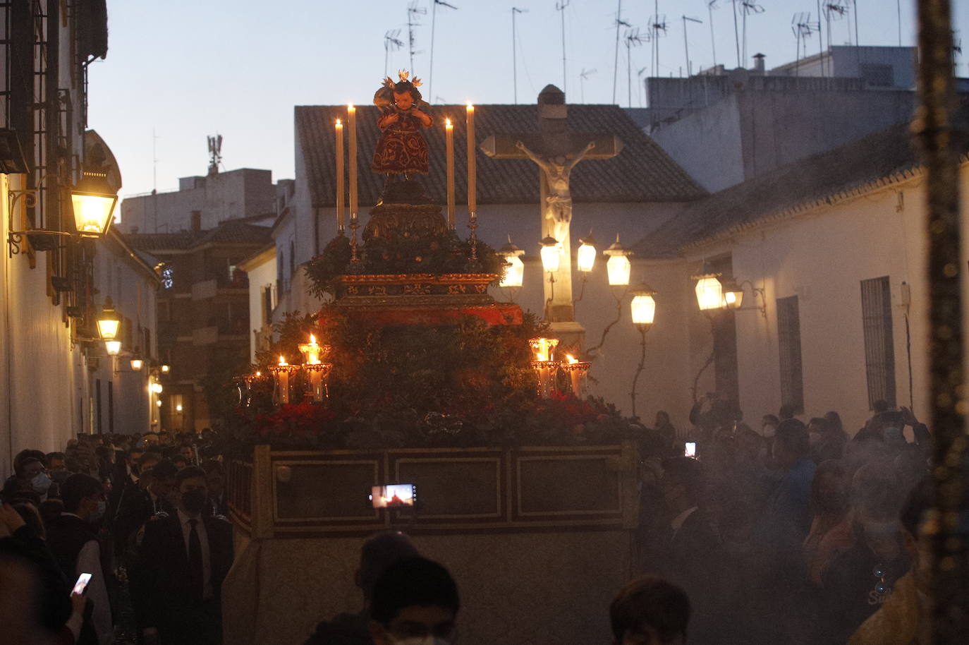 La procesión del Pastorcillo Divino en Córdoba, en imágenes