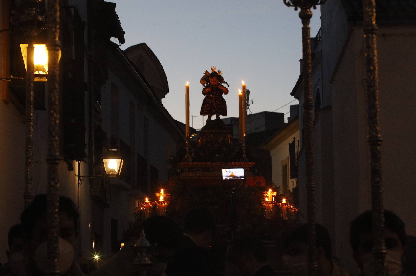 La procesión del Pastorcillo Divino en Córdoba, en imágenes