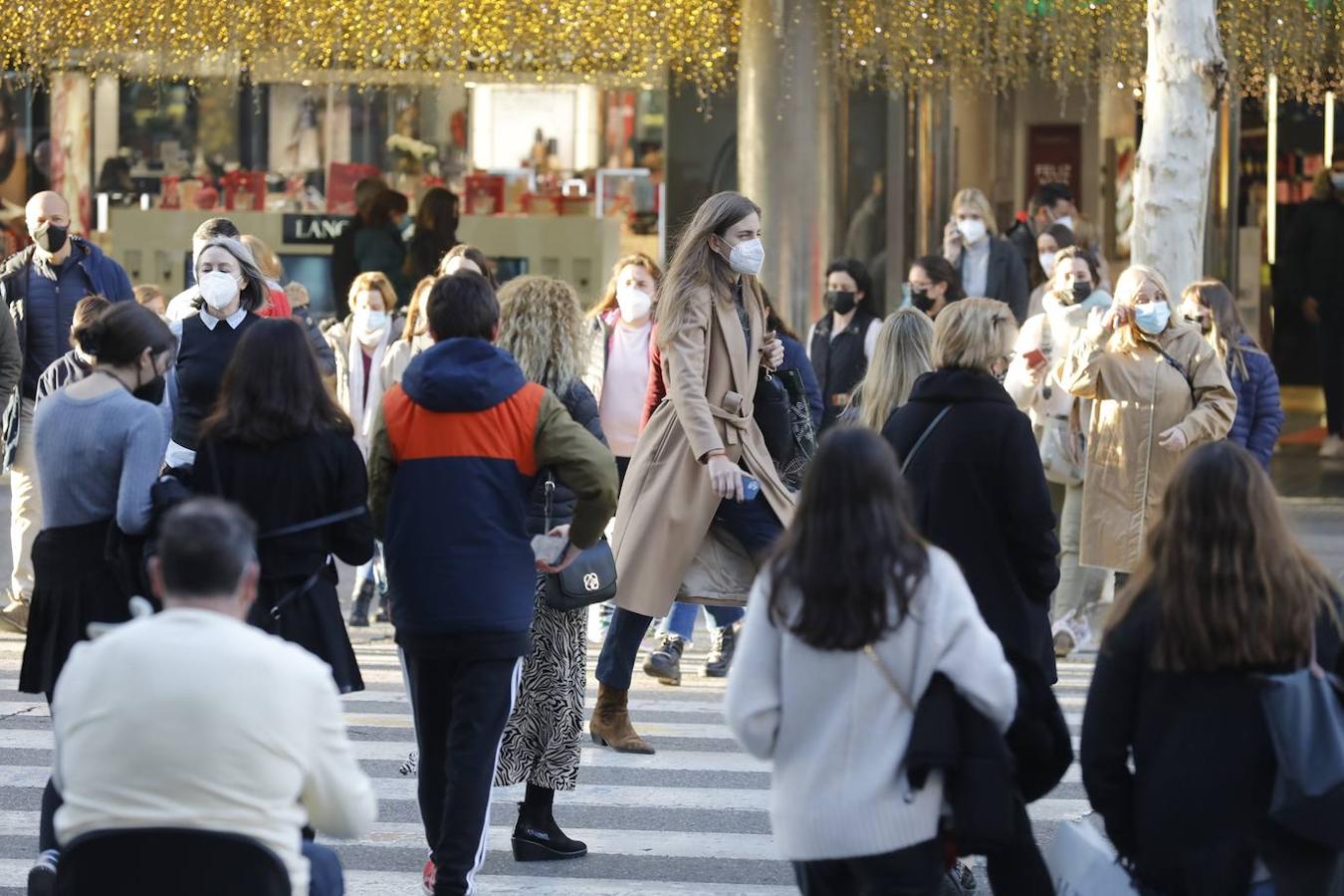 El ambiente de compras para los Reyes Magos en Córdoba, en imágenes