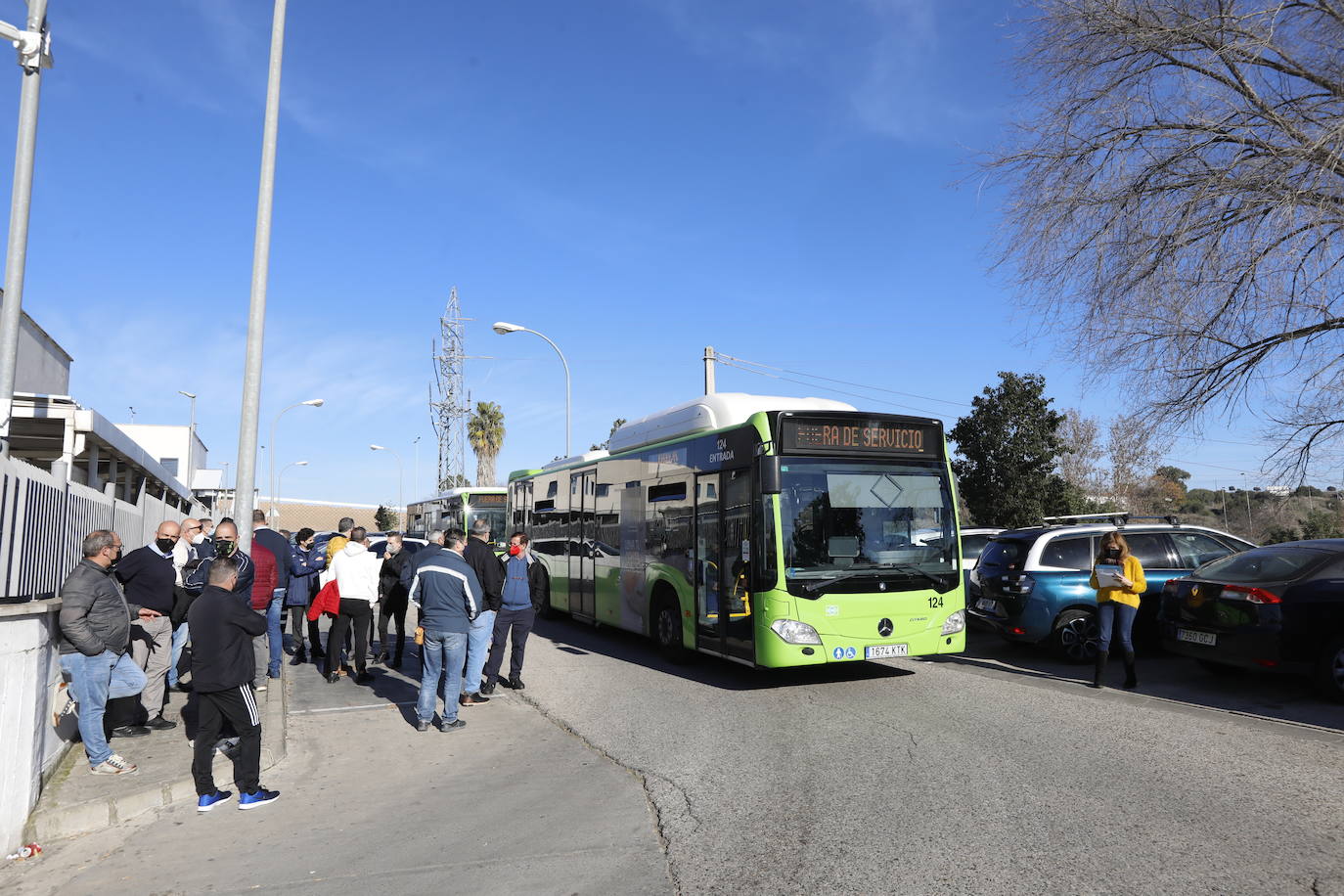 La huelga de Aucorsa en Córdoba, en imágenes