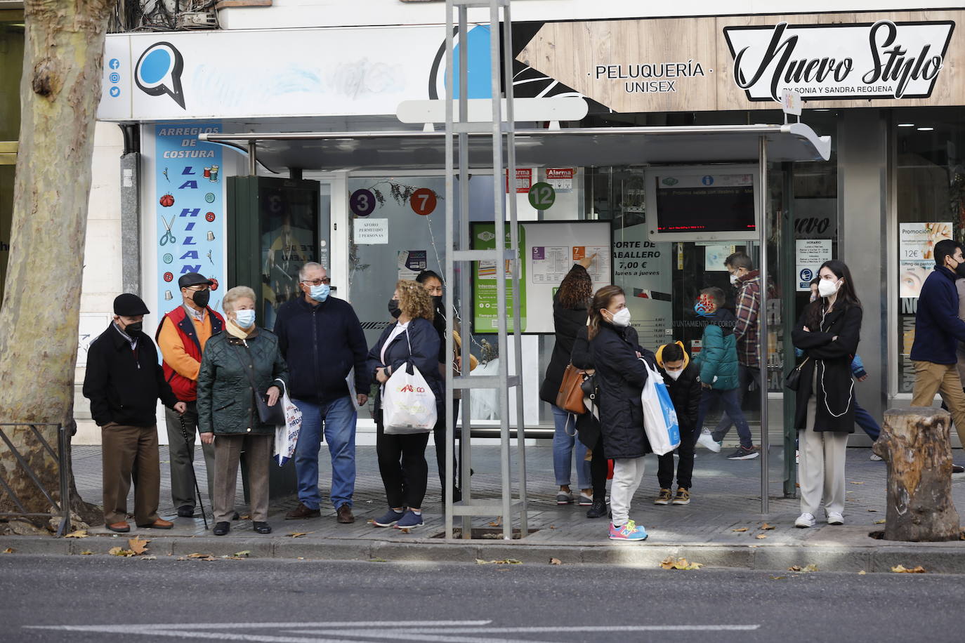 La huelga de Aucorsa en Córdoba, en imágenes