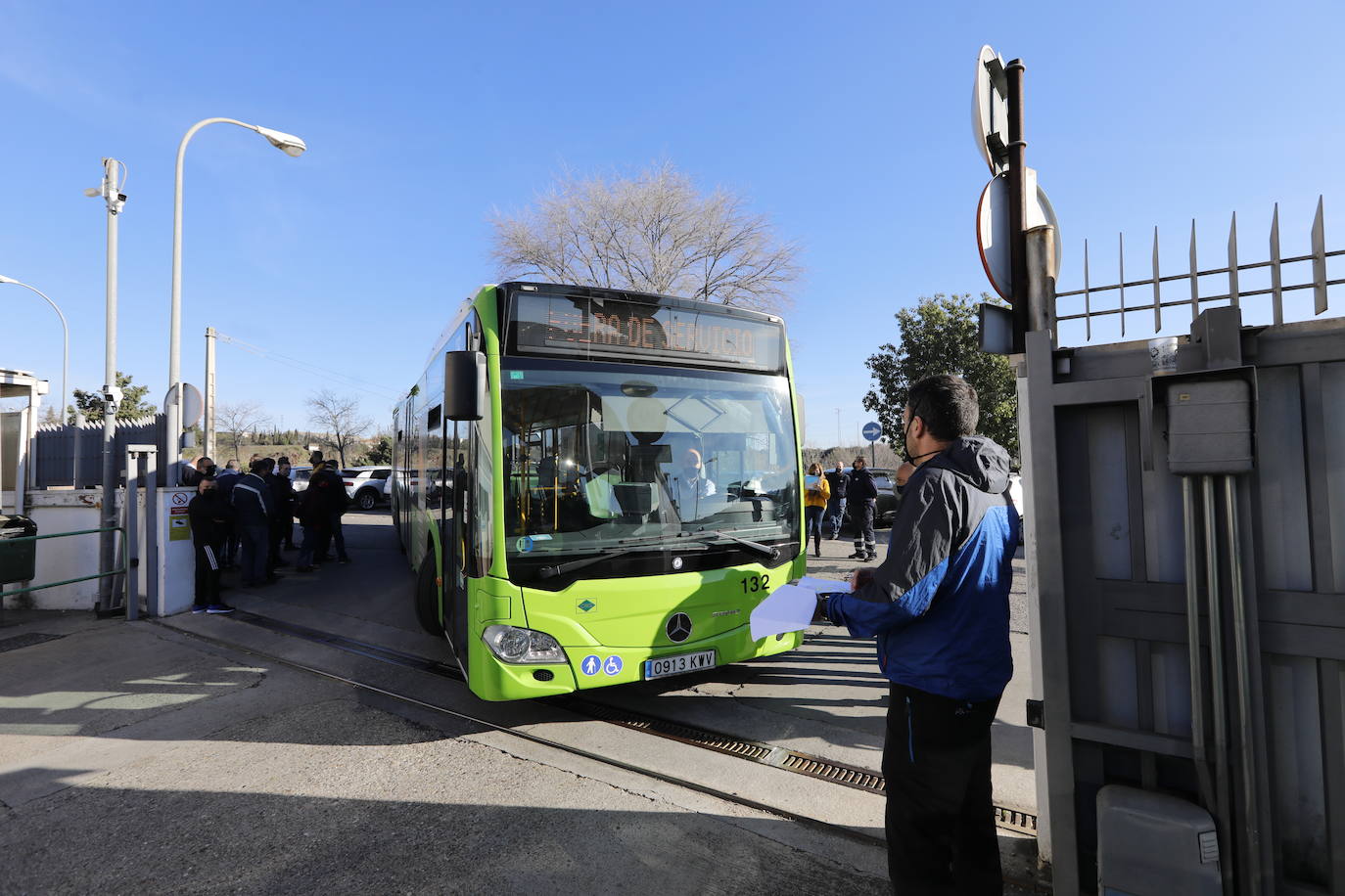 La huelga de Aucorsa en Córdoba, en imágenes