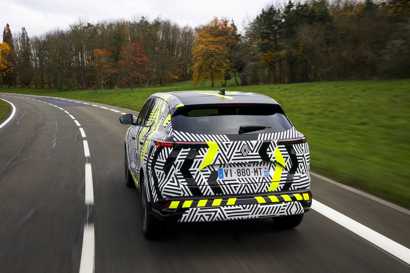 El Renault Austral camuflado ya recorre las carreteras europeas