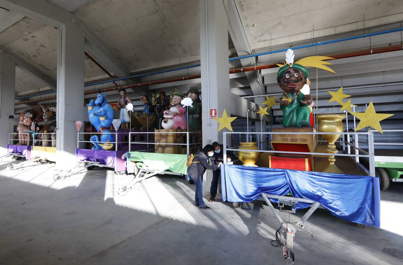 Los preparativos de la Cabalgata de Reyes Magos en Córdoba, en imágenes