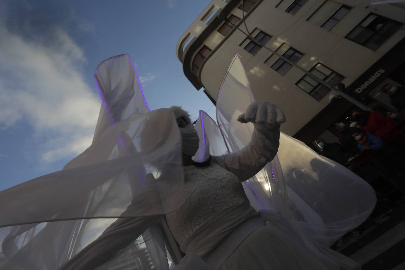 FOTOS: Así ha sido la Cabalgata de los Reyes Magos en Cádiz