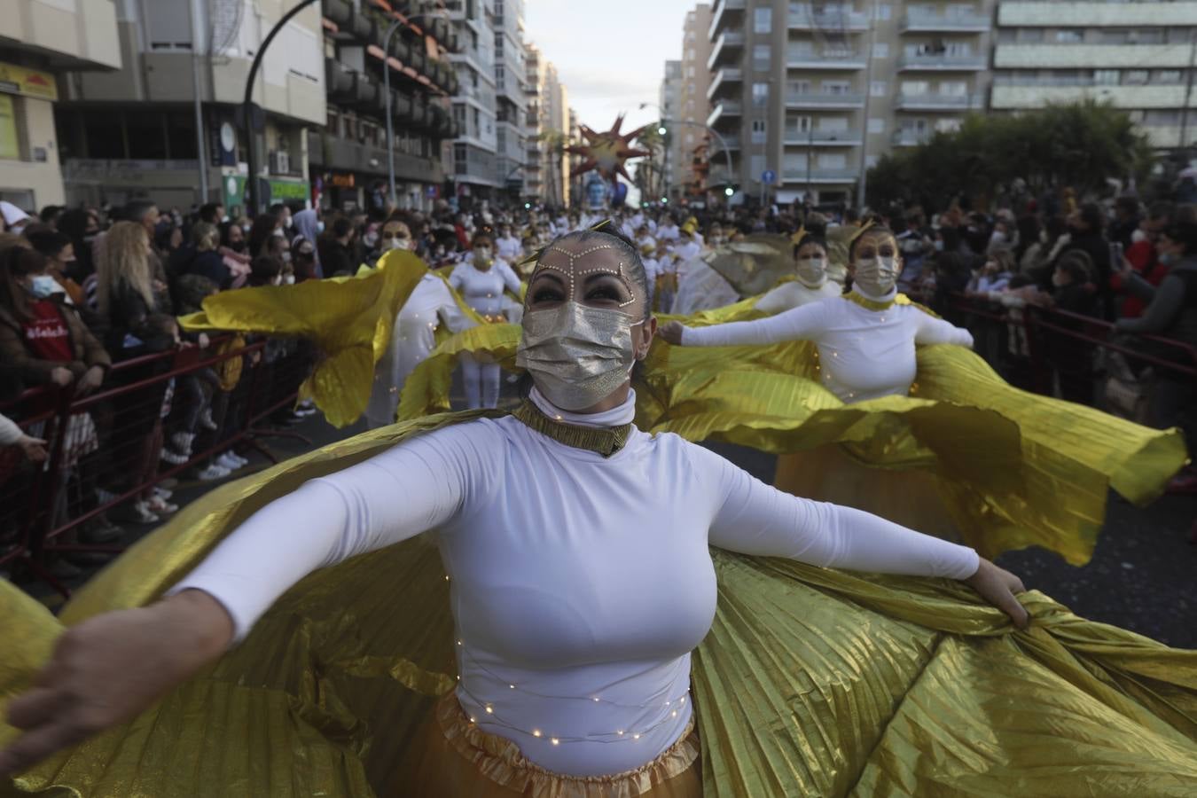 FOTOS: Así ha sido la Cabalgata de los Reyes Magos en Cádiz