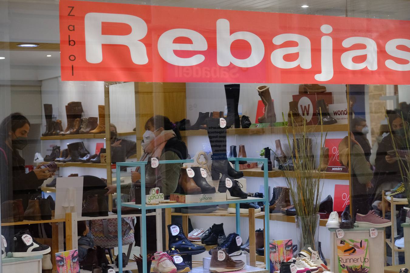 FOTOS: Arrancan las rebajas en Cádiz