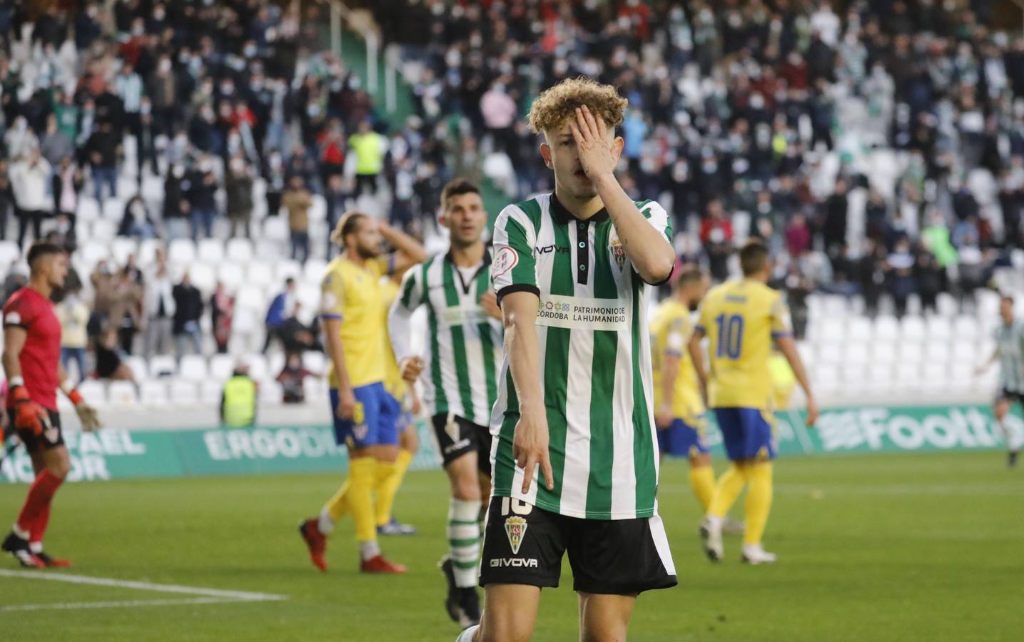 La victoria del Córdoba CF ante el Vélez CF (4-1), en imágenes