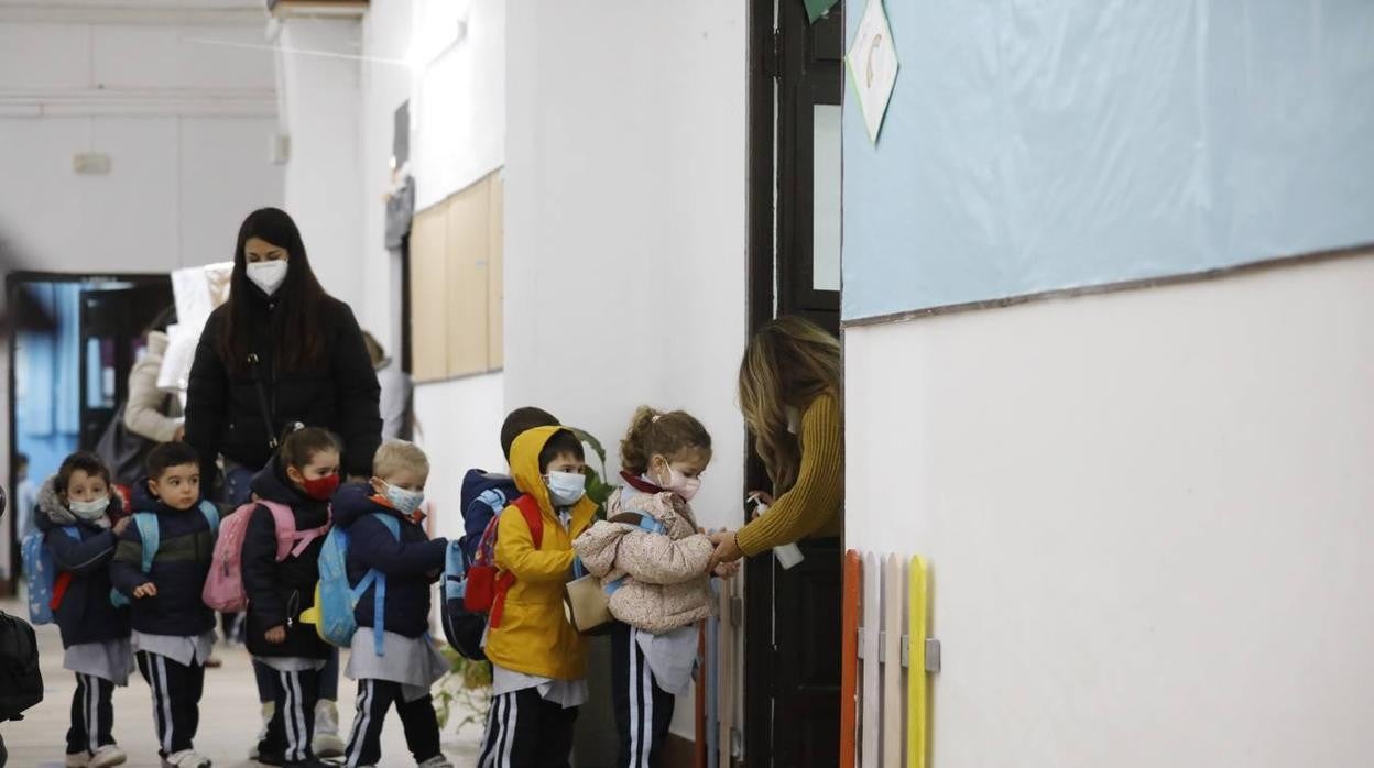 La vuelta a clase en Córdoba, en imágenes