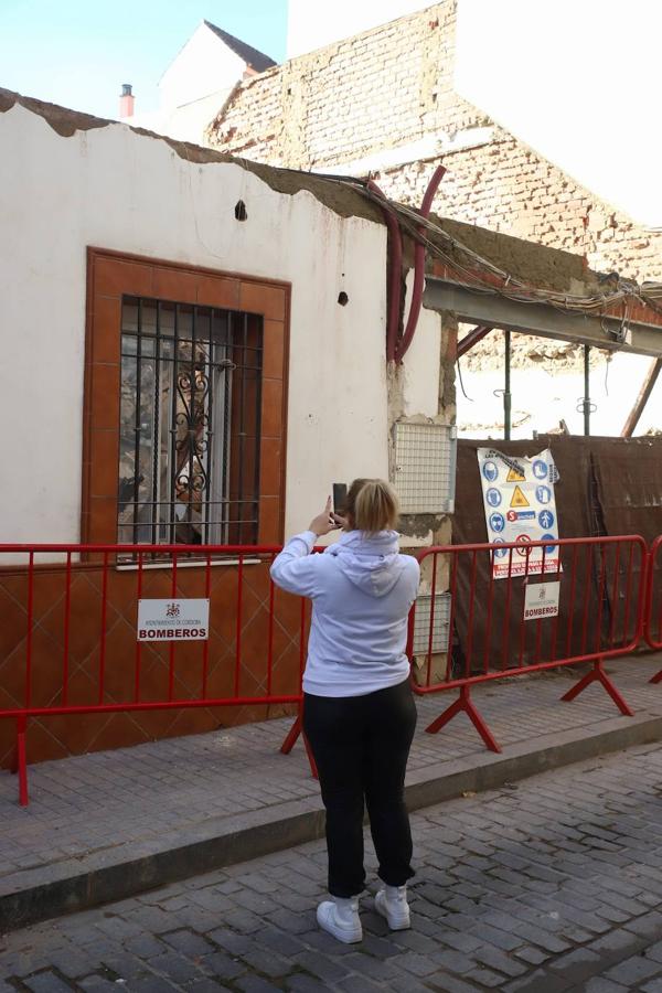 La casa derrumbada en la calle San Acisclo de Córdoba, en imágenes