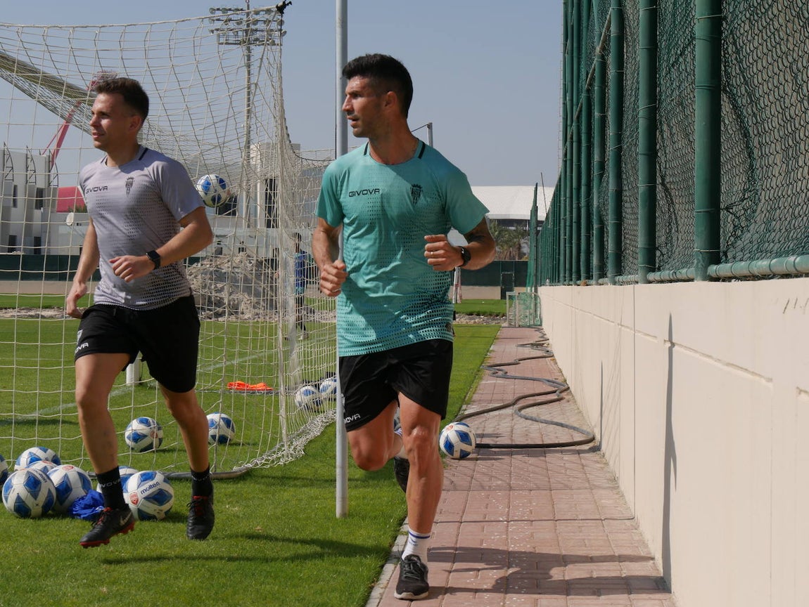 Las mejores imágenes del segundo día de entrenamiento del Córdoba en Baréin