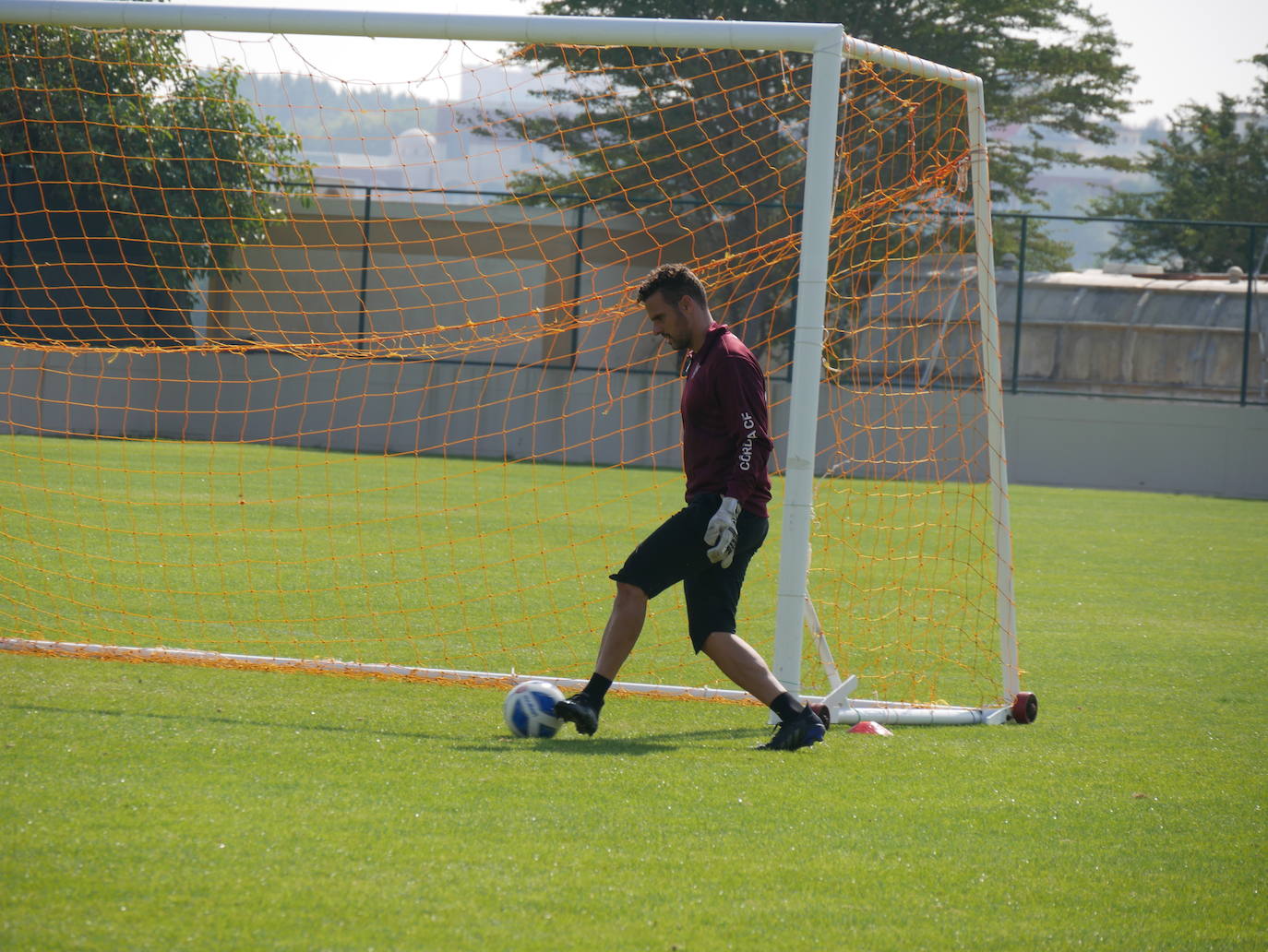 Las mejores imágenes del segundo día de entrenamiento del Córdoba en Baréin