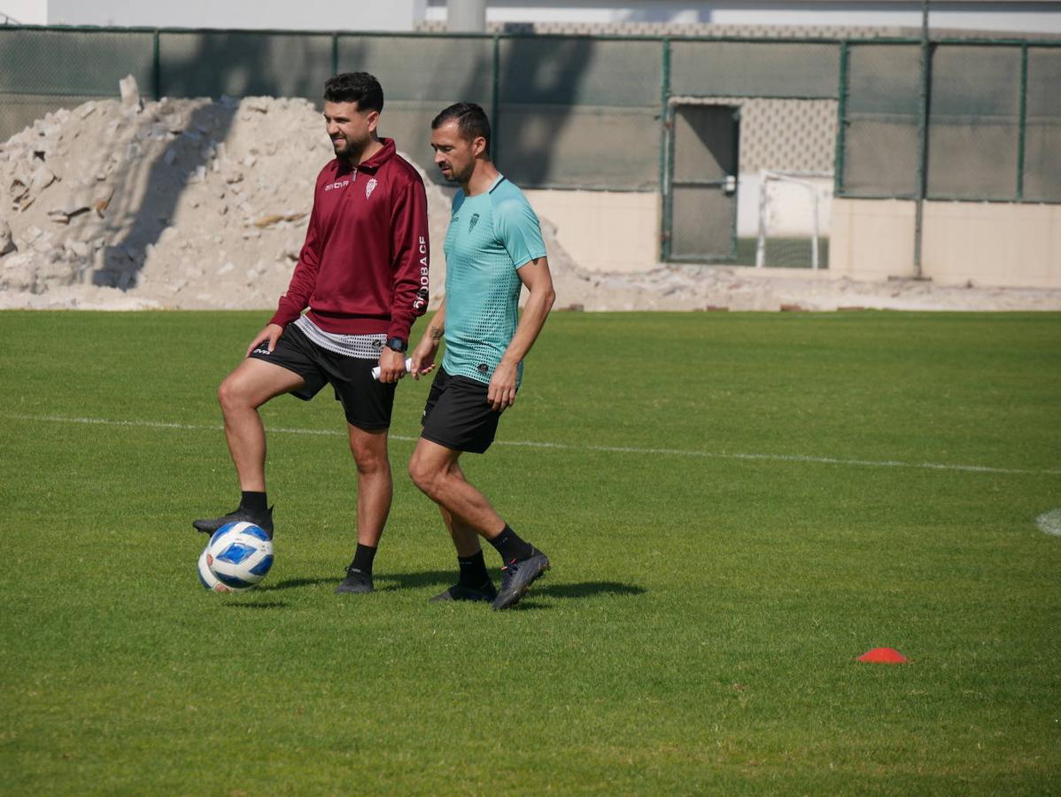 El día tres del Córdoba CF en Baréin, en imágenes