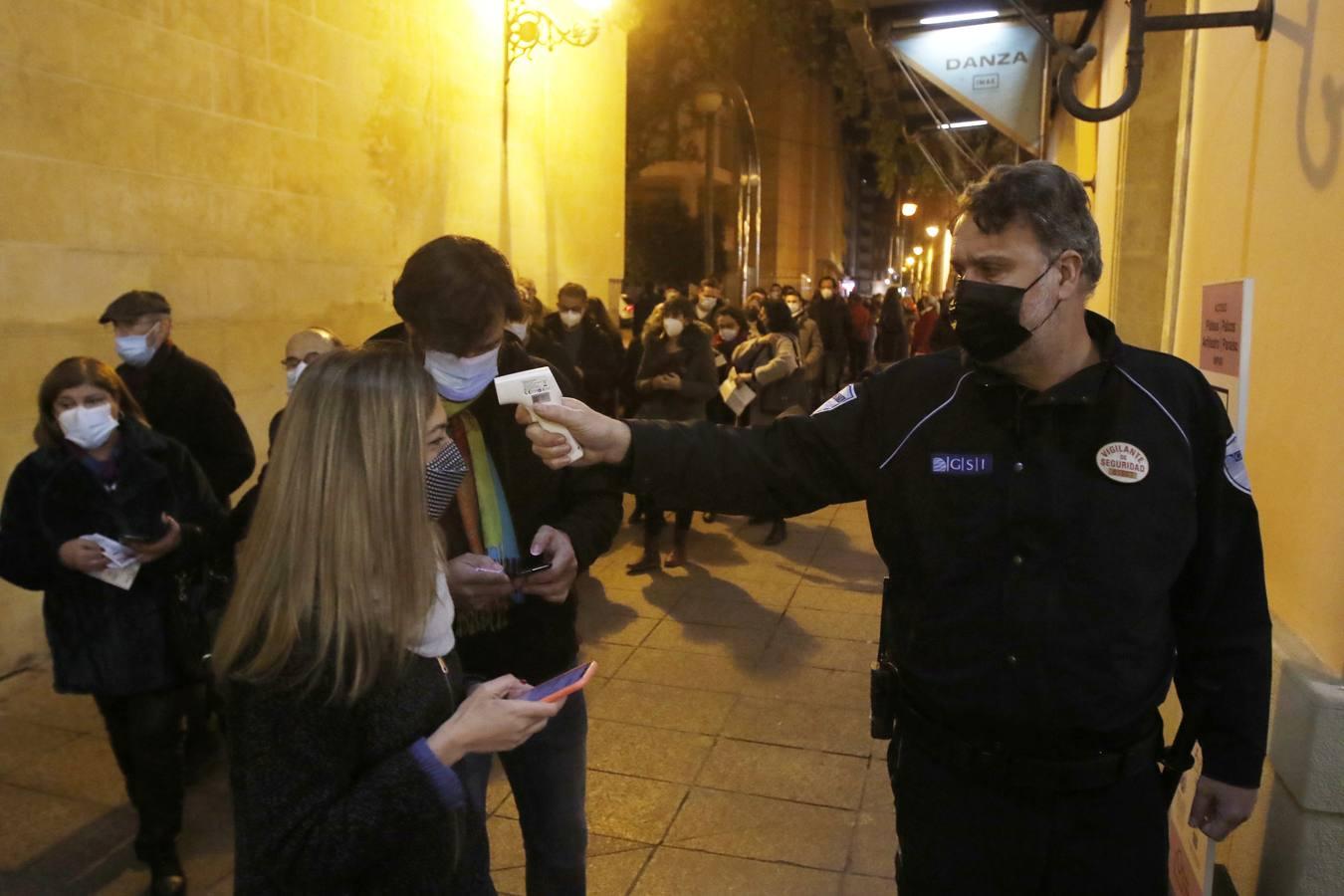 &#039;Los asquerosos&#039; en el Gran Teatro de Córdoba, en imágenes