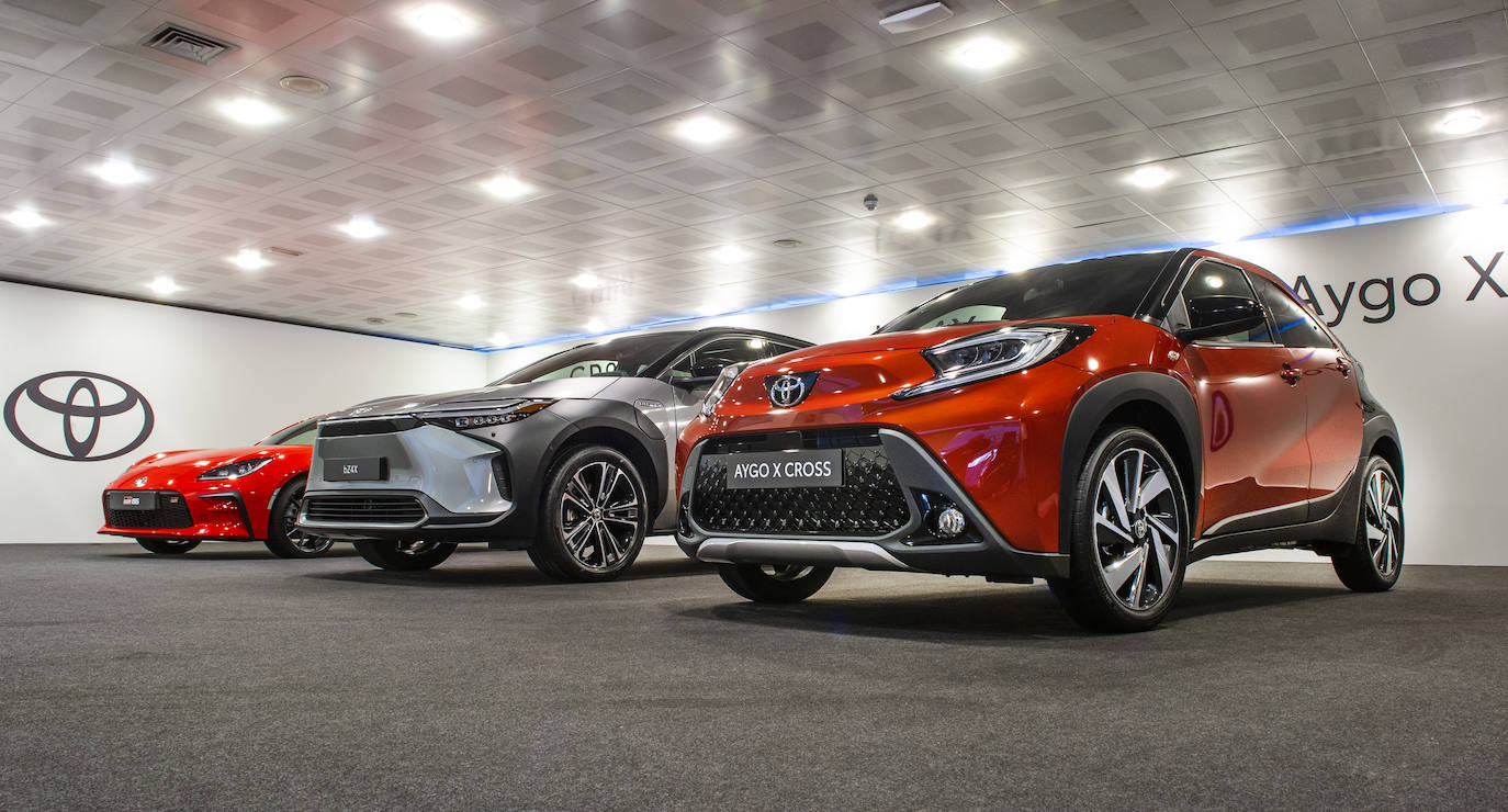 bZ4X, Aygo X Cross y GR86: la nueva familia Toyota