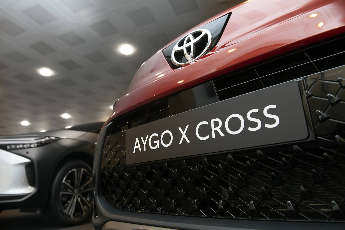 bZ4X, Aygo X Cross y GR86: la nueva familia Toyota