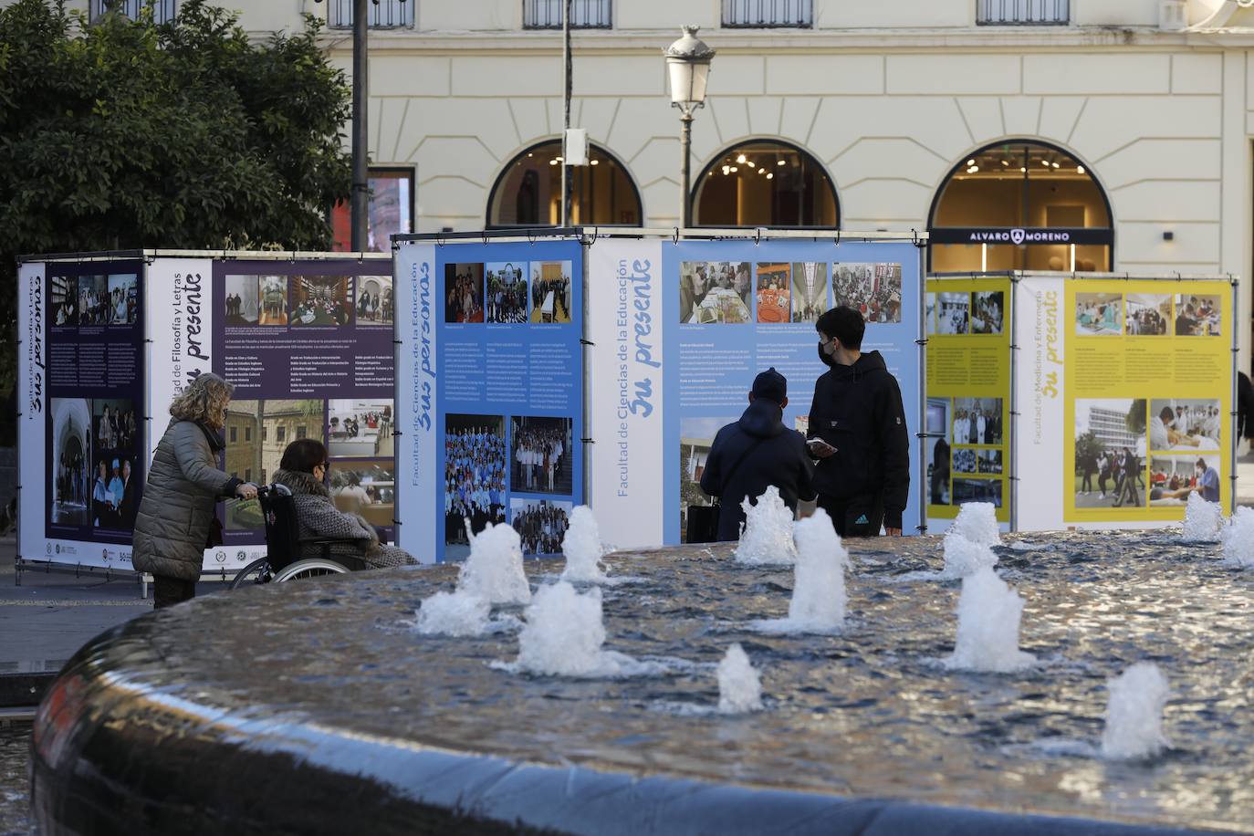 La exposición del 50 aniversario de la Universidad de Córdoba, en imágenes