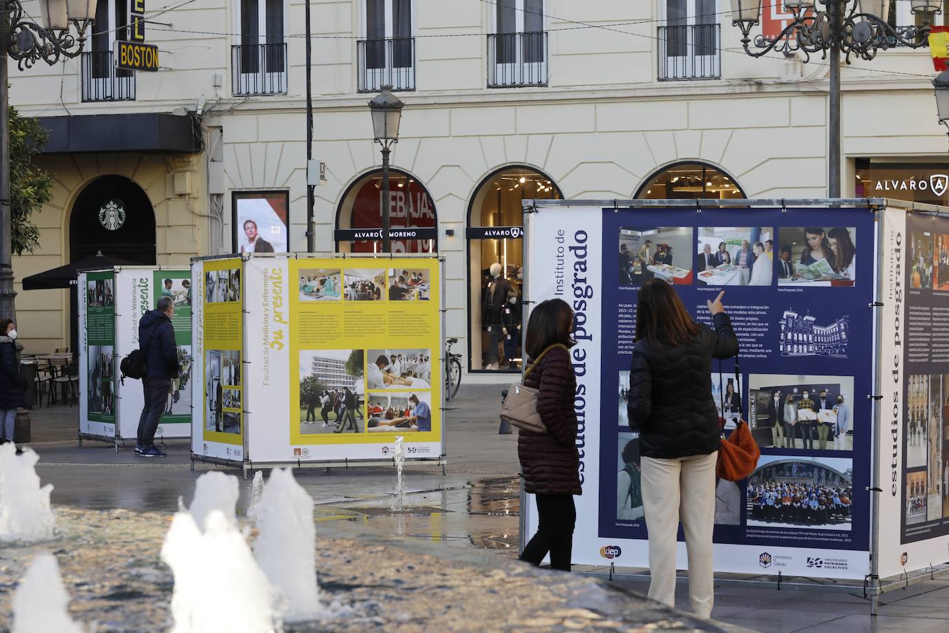 La exposición del 50 aniversario de la Universidad de Córdoba, en imágenes