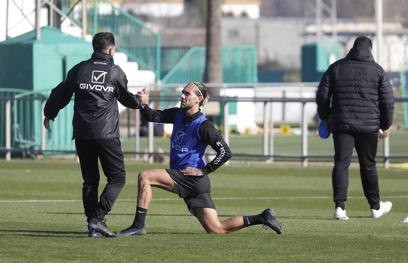 La primera jornada del fichaje Dragisa Gudelj con el Córdoba CF, en imágenes