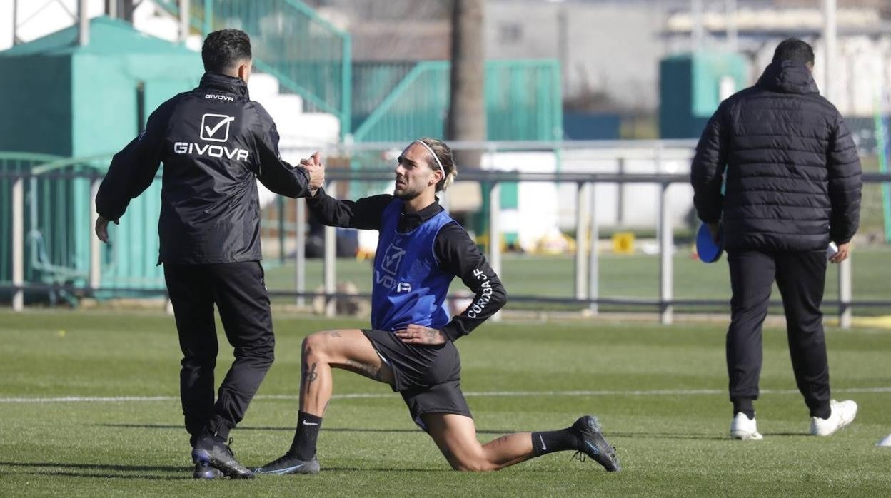 La primera jornada del fichaje Dragisa Gudelj con el Córdoba CF, en imágenes