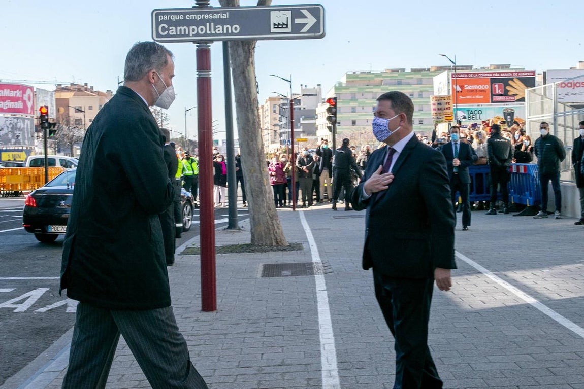 El Rey Felipe VI recibido entre aplausos y gritos de &#039;Viva España&#039; en Albacete