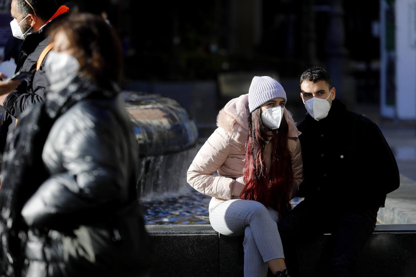 El frío invernal de enero en las calles de Córdoba, en imágenes