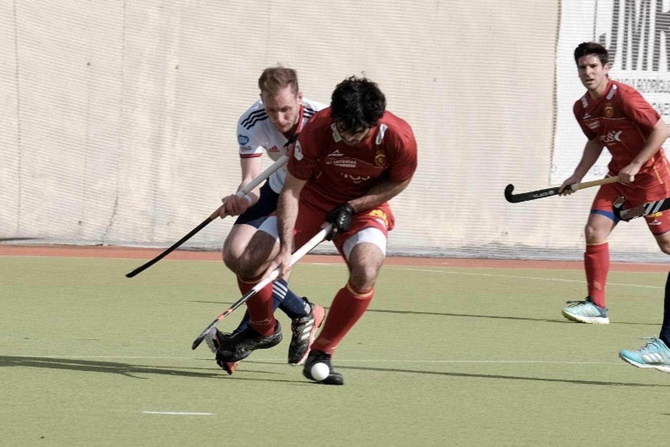 FOTOS: Derrota de la selección de España de hockey hierba en San Fernando