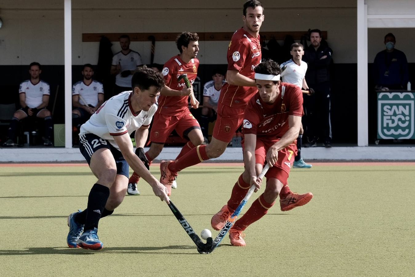 FOTOS: Derrota de la selección de España de hockey hierba en San Fernando