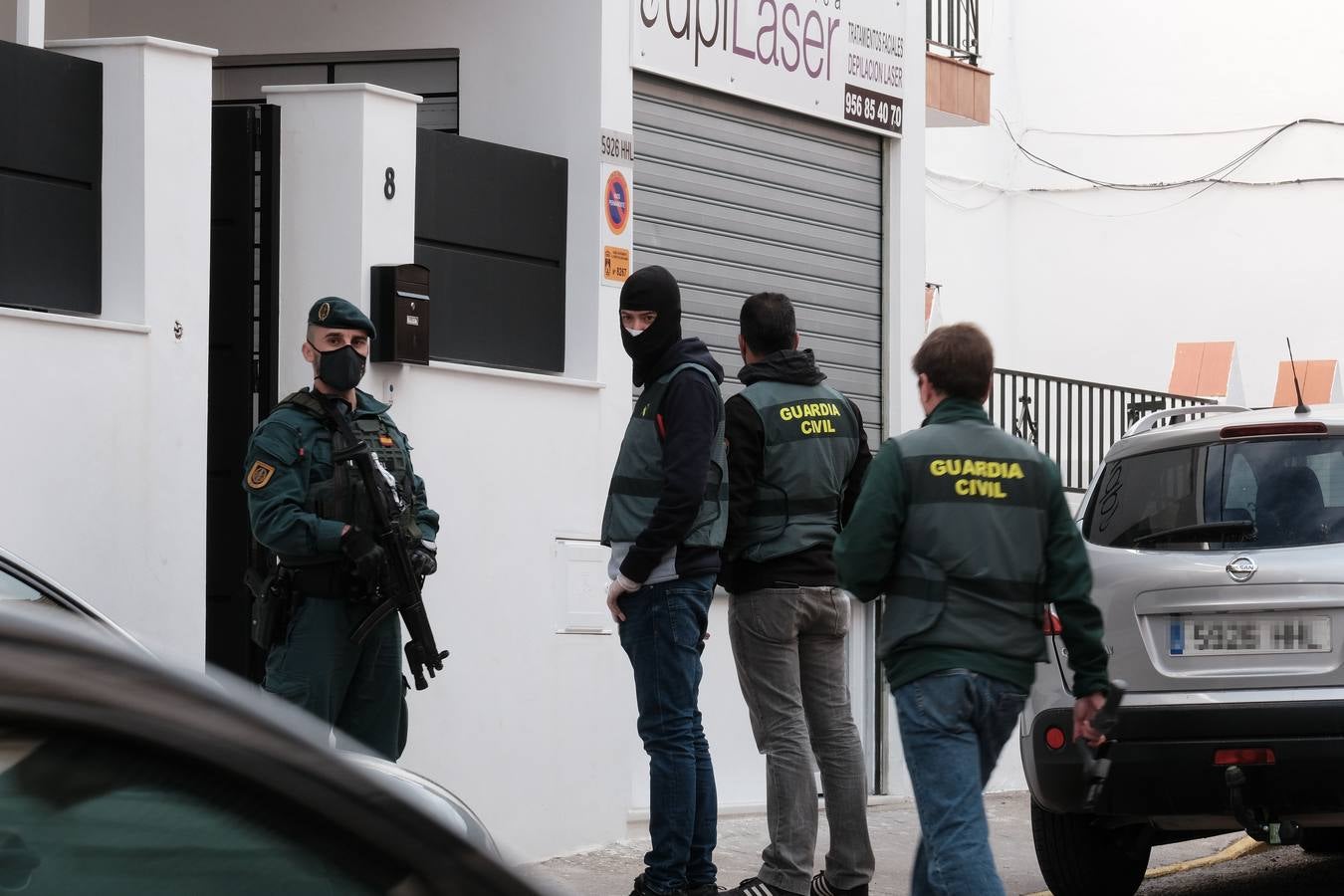 FOTOS: Operación de la Guardia Civil contra el blanqueo de los narcos en El Puerto