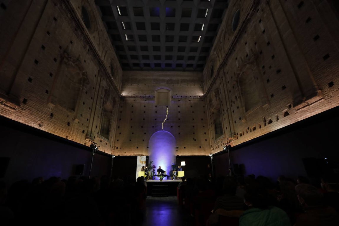 La charla de Soleá Morente y Niño de Elche en Córdoba, en imágenes