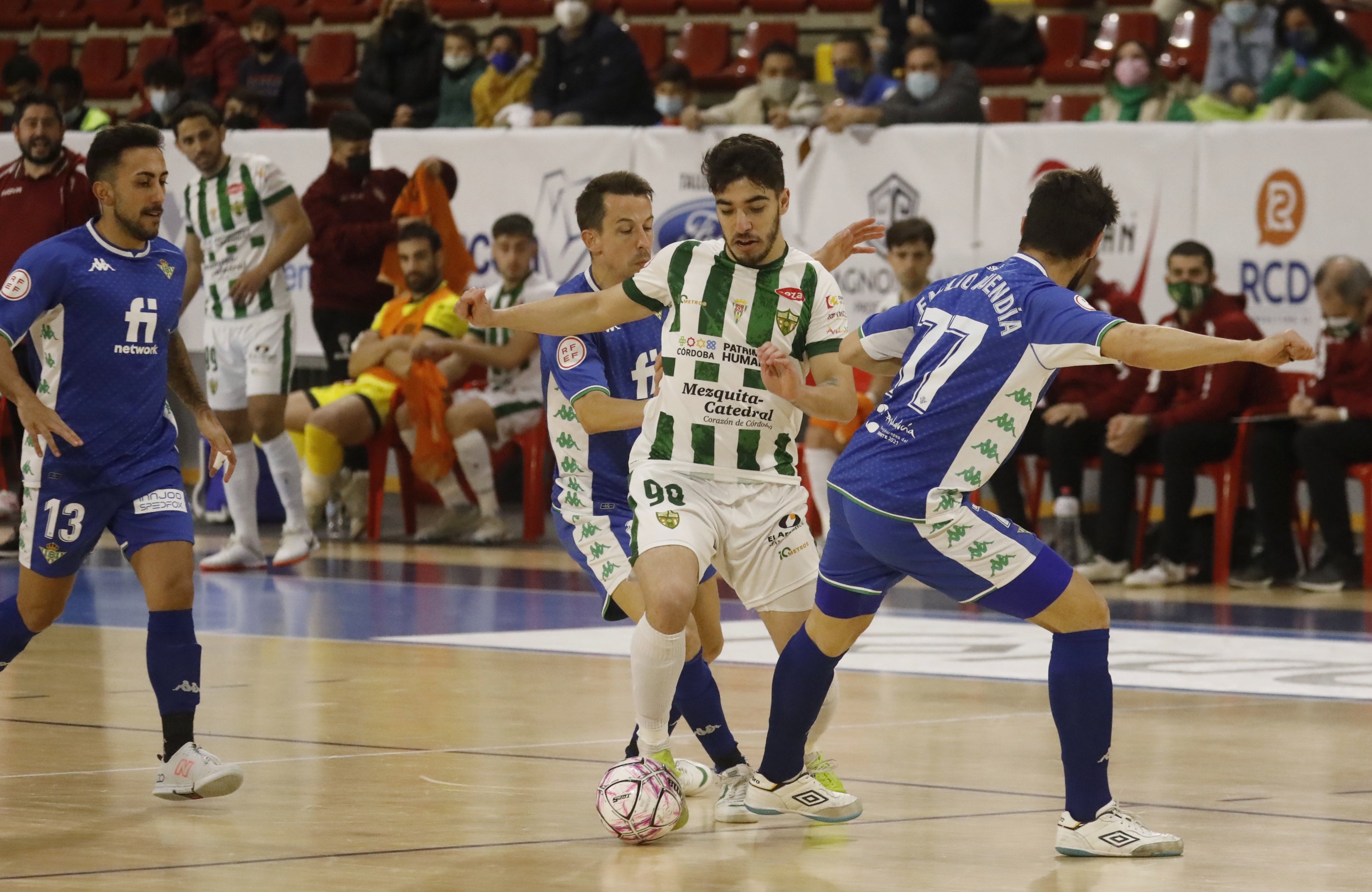 El Córdoba Patrimonio-Real Betis Futsal, en imágenes