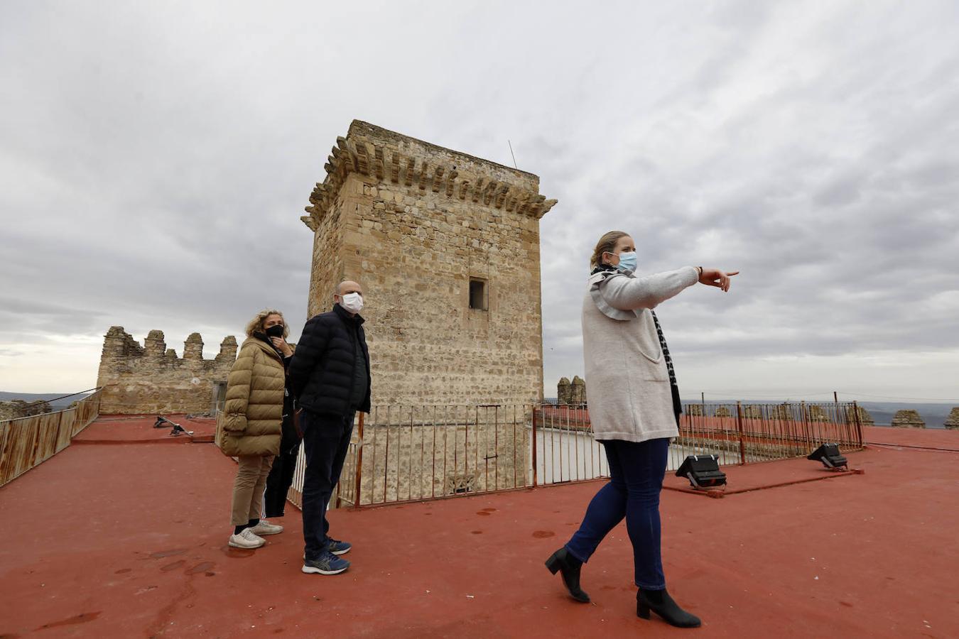 ABC entra en el Castillo de Espejo, en imágenes