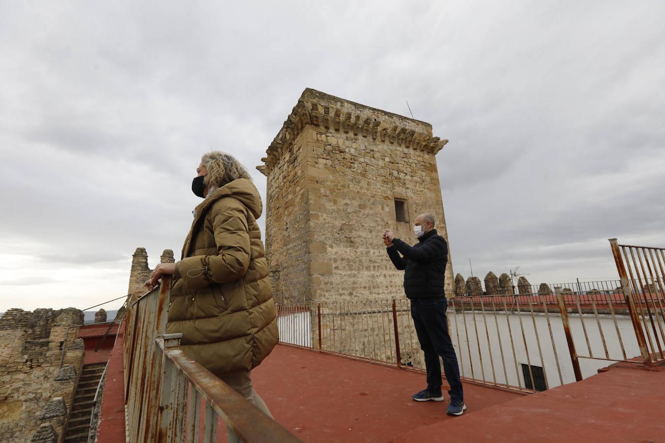 ABC entra en el Castillo de Espejo, en imágenes