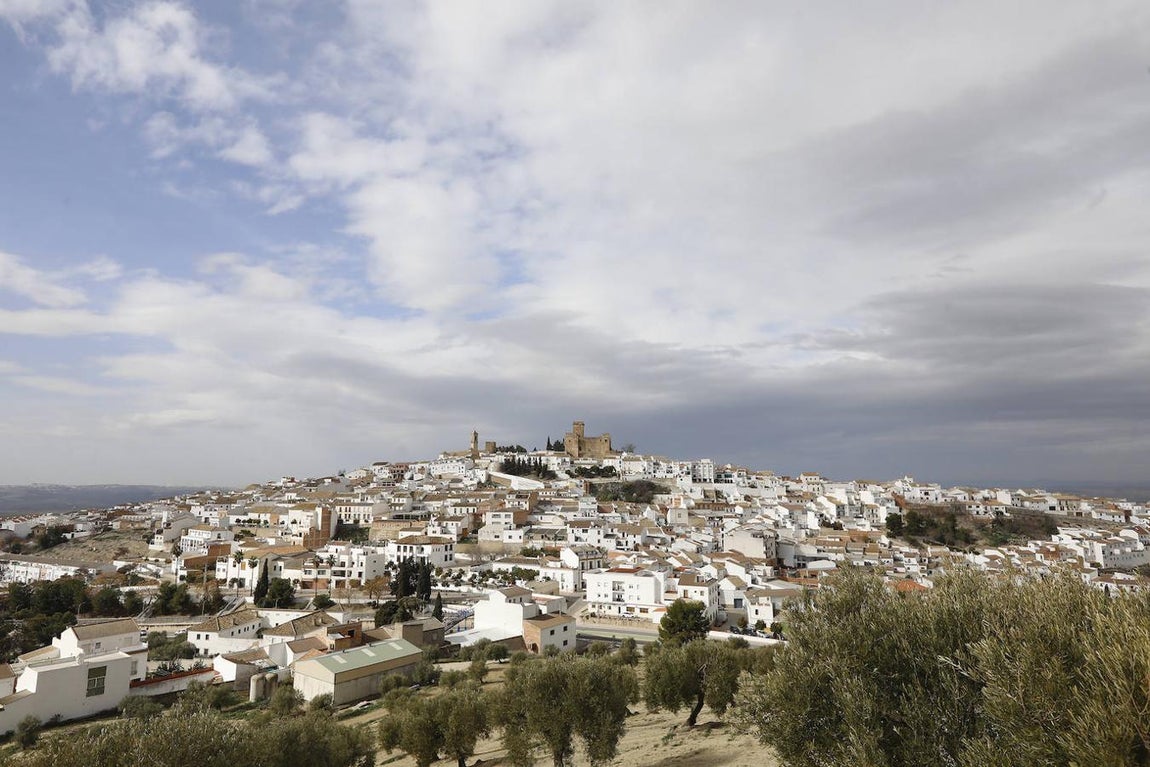 ABC entra en el Castillo de Espejo, en imágenes