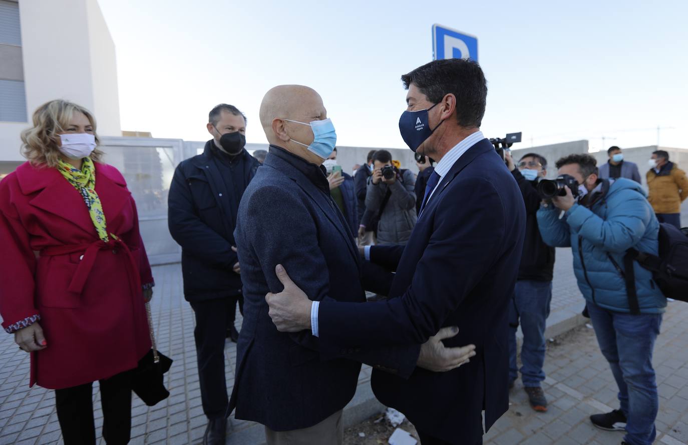 La inauguración del instituto de Miralbaida en Córdoba, en imágenes