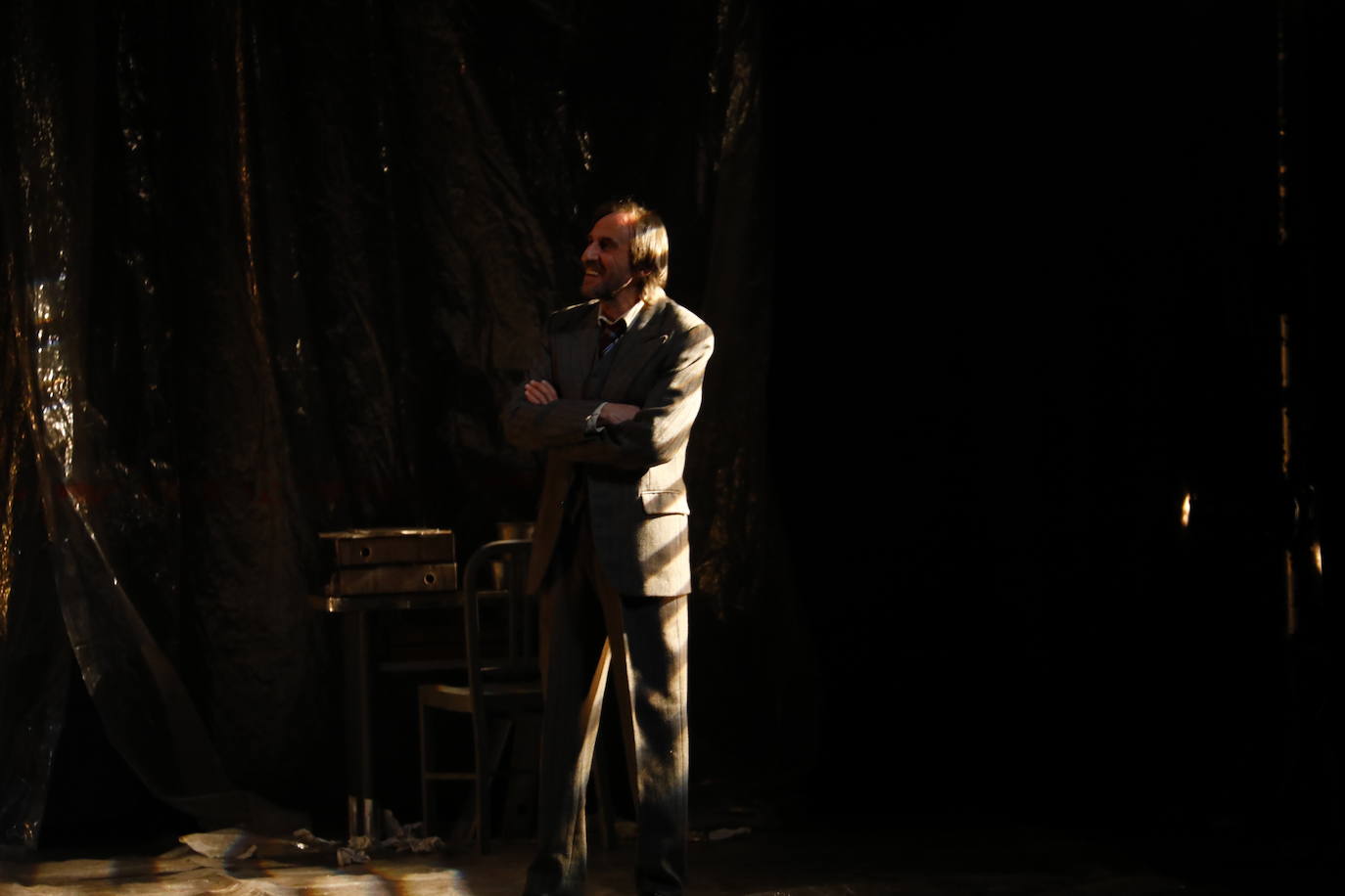 &#039;El hombre almohada&#039;, en el Gran Teatro de Córdoba, en imágenes