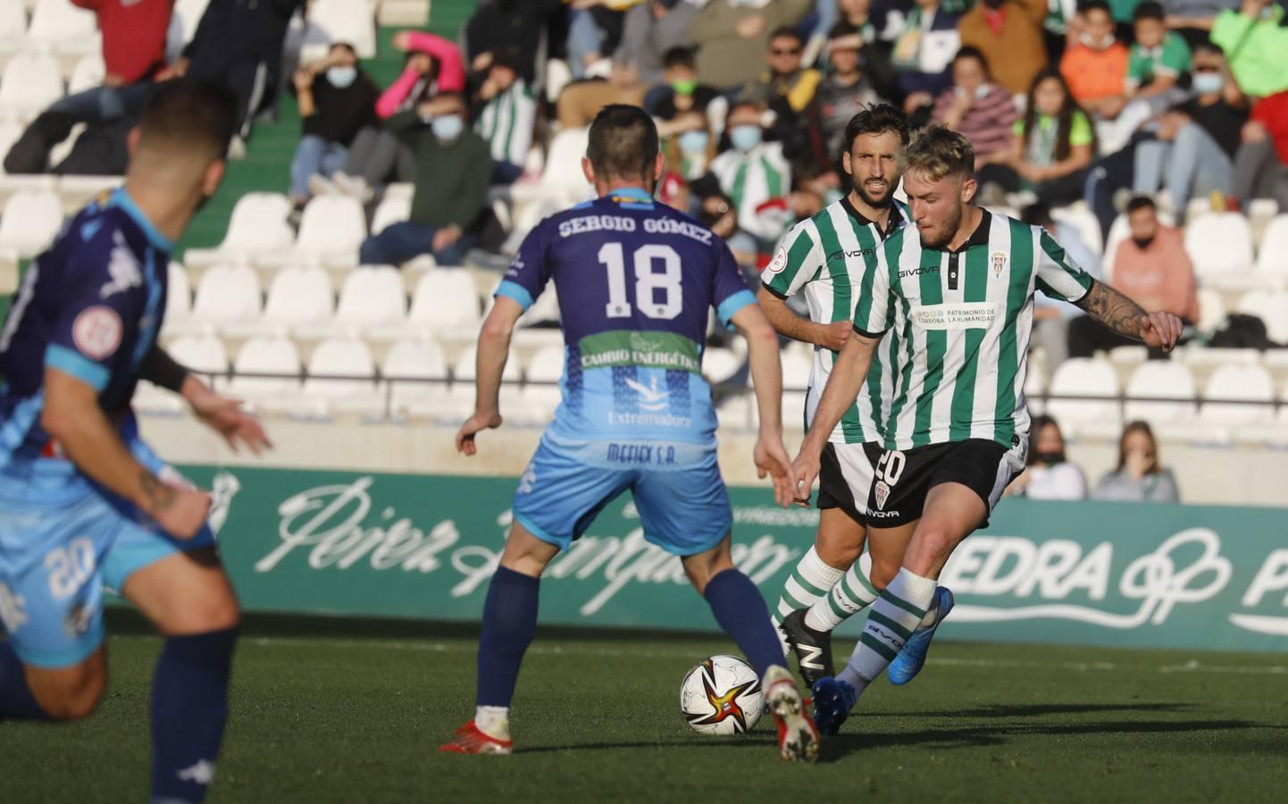 El partido del Córdoba-Coria (3-1), en imágenes