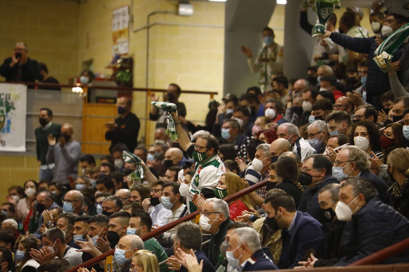 El claro triunfo del Córdoba Patrimonio ante el Viña Albali, en imágenes