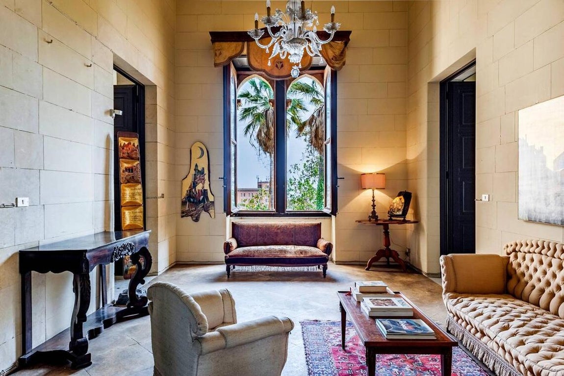 El castillo de 'El Padrino' que se subasta por 6 millones. En definitiva, un enclave para disfrutar de la naturaleza y la desconexión en un entorno lujoso, cálido y sofisticado.