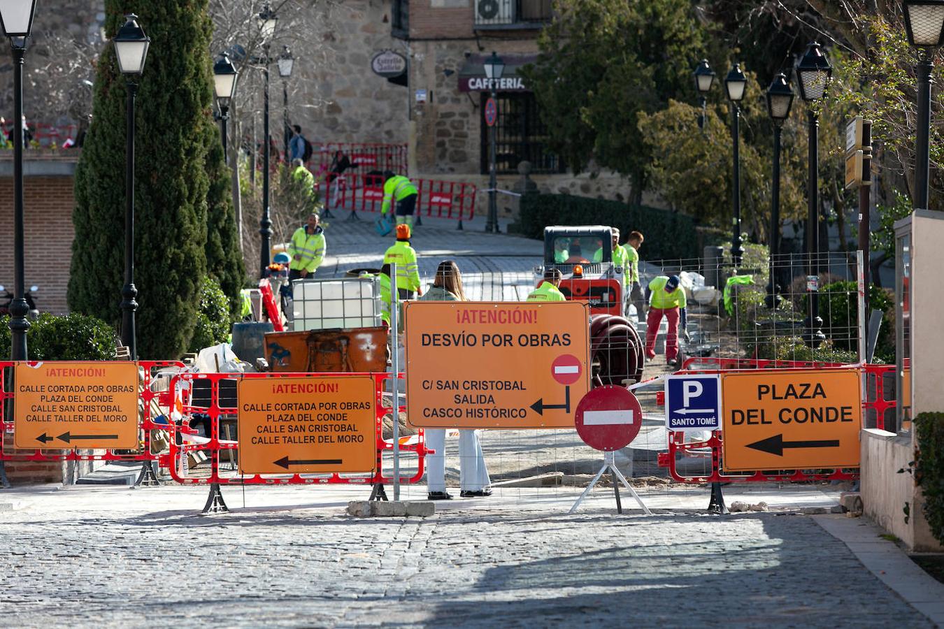 Las obras de la calle Reyes Católicos, en imágenes