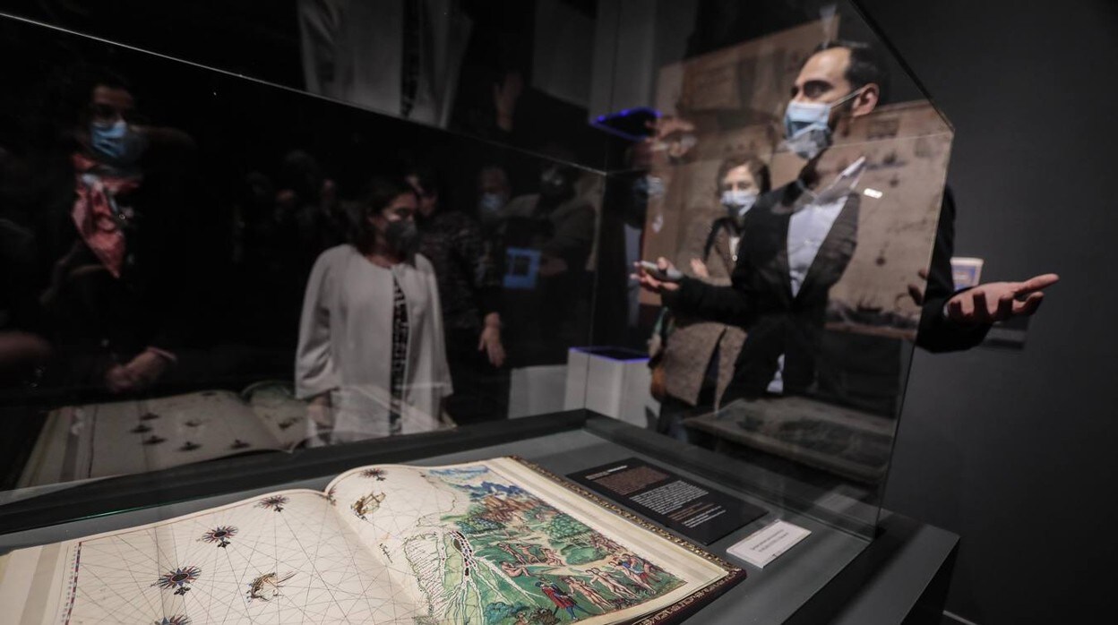 Sevilla rememora la expedición de Magallanes y Elcano a través de mapas
